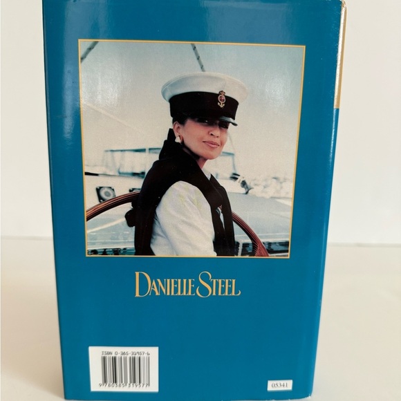 Danielle Steel 'Bittersweet' Hardcover Book - Picture 3 of 16